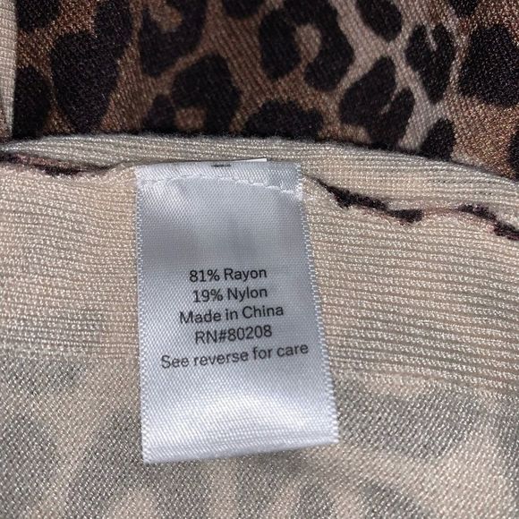 NWT Yummy Sweater Co. Bodysuit & Cropped Soft Sweater Warm Leppard Print - Picture 6 of 7